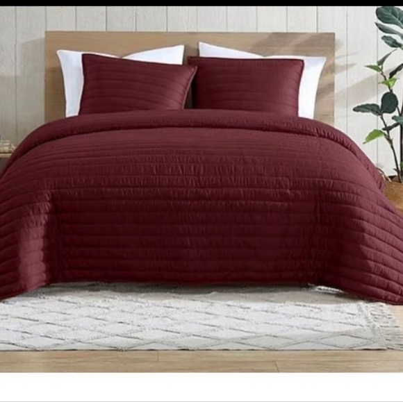 Royal Heritage Other - Royal Heritage Bamboo Bliss Drift Quilt Mini Set